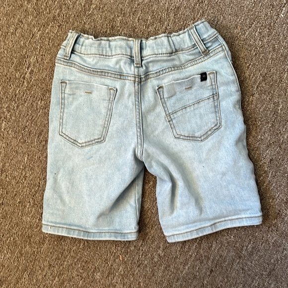 Girls Bermuda Jean shorts - Picture 3 of 4